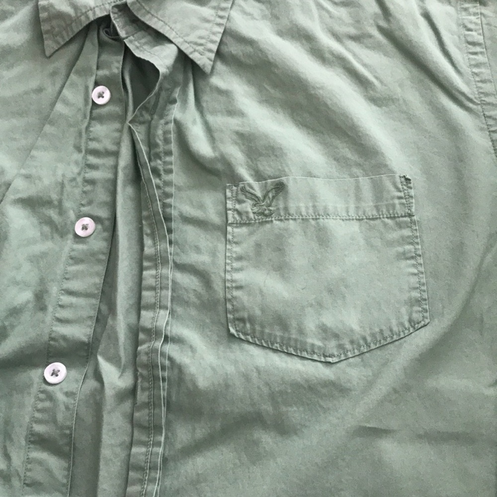 American eagle size m button down shirt